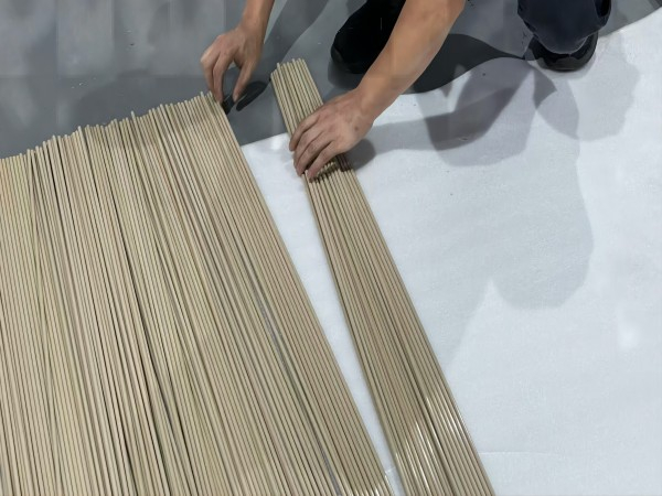 Varilla PEEK de di&aacute;metro 5mm 6mm